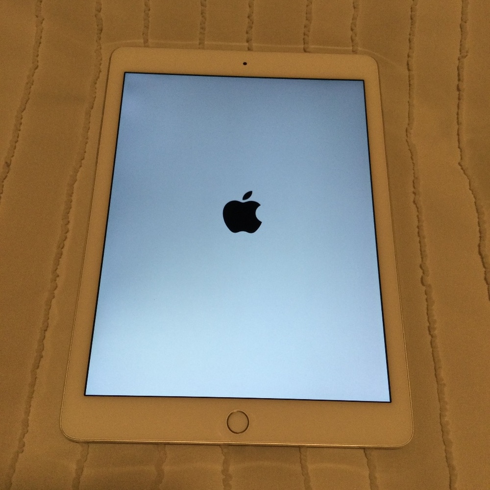 Apple Air2 iPad, 32 GB